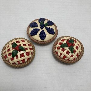 Artisan Miniature Berry Pie Lot 3 Home Kitchen Decor Shelf Sitter 2.5 In Kitsch